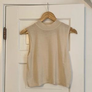 Aritzia Babaton Merino Wool Top Size M